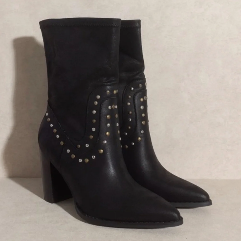 Few left! PARIS STUDDED HEELED BOOT - FAUX LEATHER BLACK - Picture 1 of 11